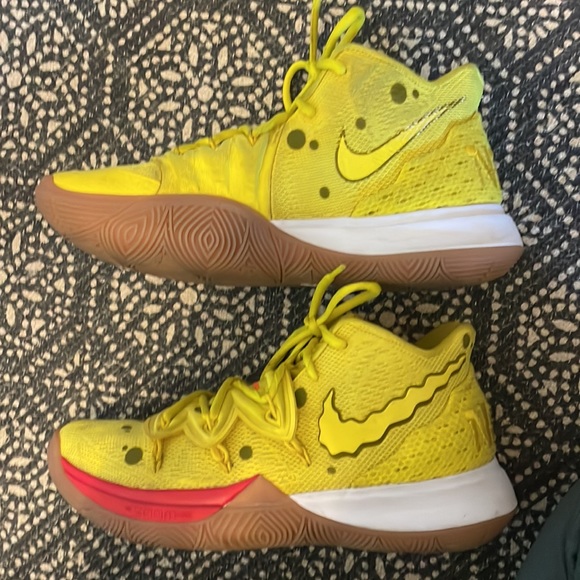 Nike Kyrie SpongeBob sneakers size 7.5 mens - Picture 3 of 9